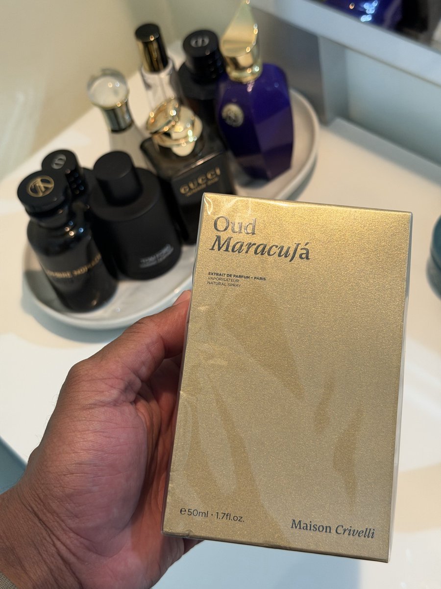 SualeheDaudo's tweet photo. F[ebruary] for Fragrances ❤️✨ https://t.co/G1HOCMuswk