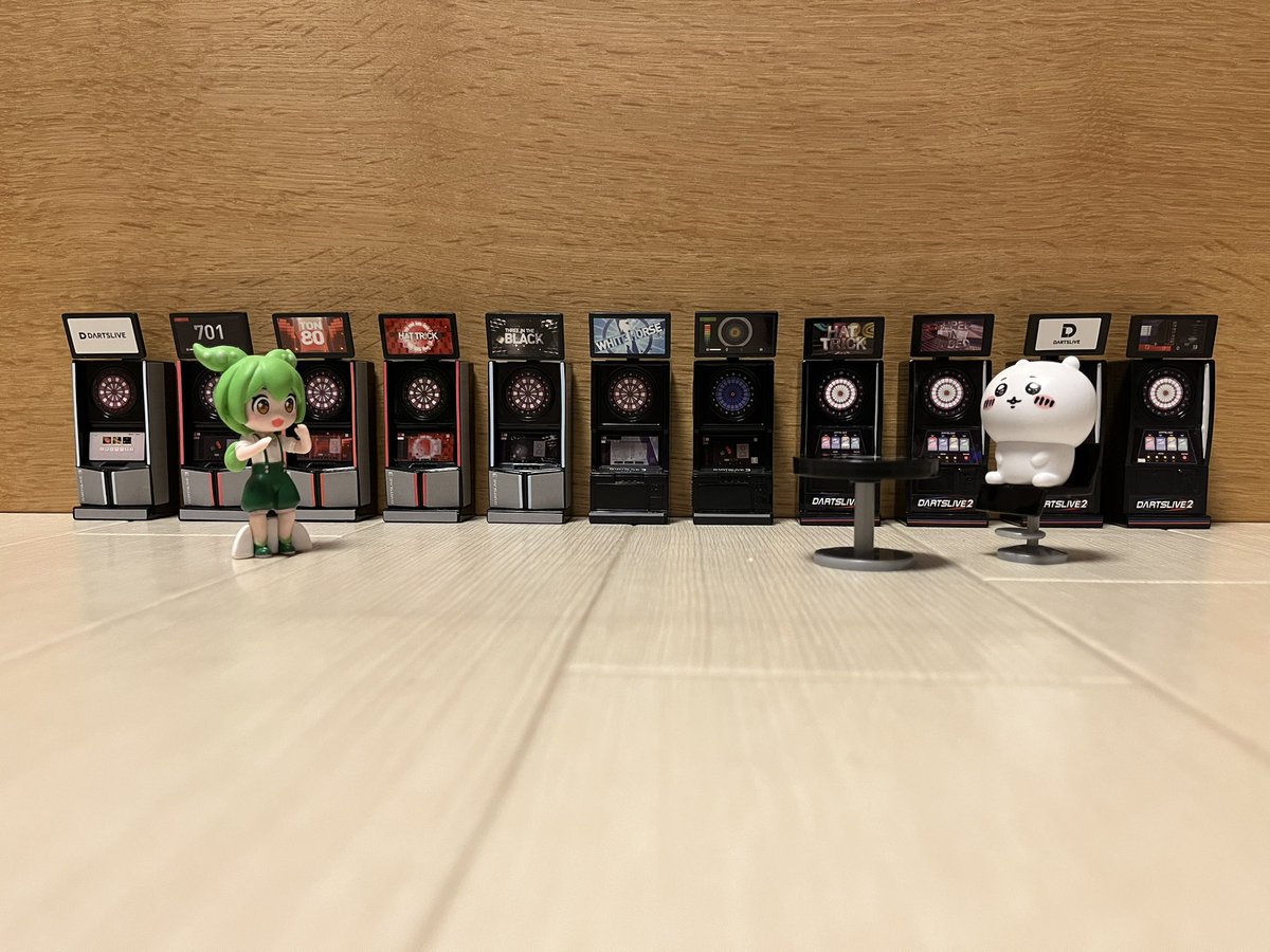 DrTep's tweet photo. ダーツライブ サウンドミニチュアコレクション2

たまたま見つけたので、
第一弾に続きゲットしました

ダーツハイブ限定ではなくて、
普通のガチャ店舗にあるんですねぇ

11台もあったら、かなりでかい店やなぁ

#ダーツライブ
#ガシャポン
#バンダイナムコ
#サウンドミニチュアコレクション https://t.co/17FsXtaYz3