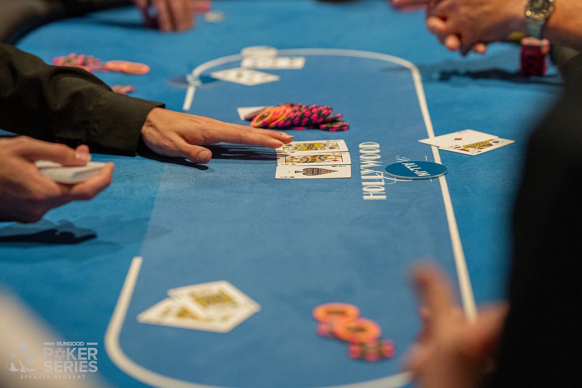 RunGood Poker Week is here at <a href="/HollywoodSTL/">Hollywood Casino St. Louis</a>! 💍 

10:00AM - $250 Seniors Ring Event (Ages 50+) - $10,000 GTD

2:00PM - $300 Series Opener NLH Ring Event

6:00PM - $400 PokerNews PowerStack Ring Event Flight A - $50,000 GTD

Let’s get CARDS IN THE AIR! 🛩️