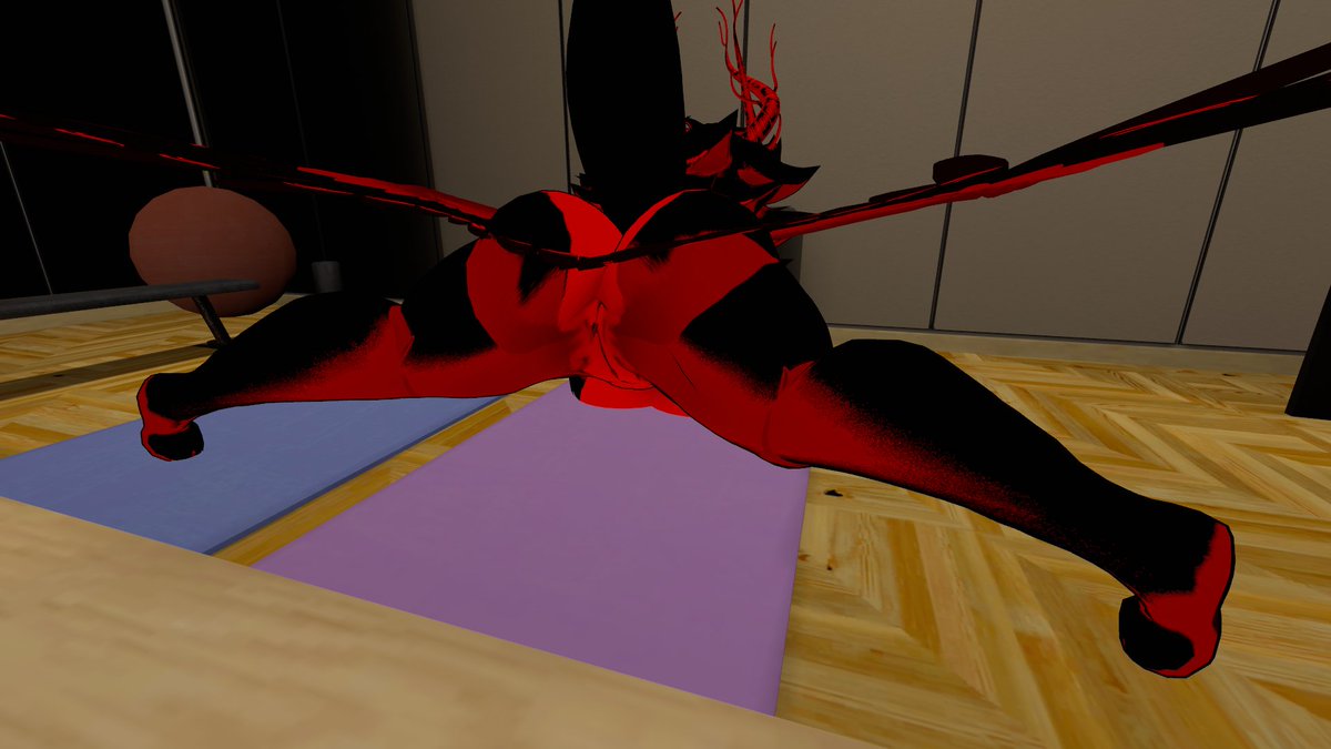 Celia the hellhound succubus queen tweet media