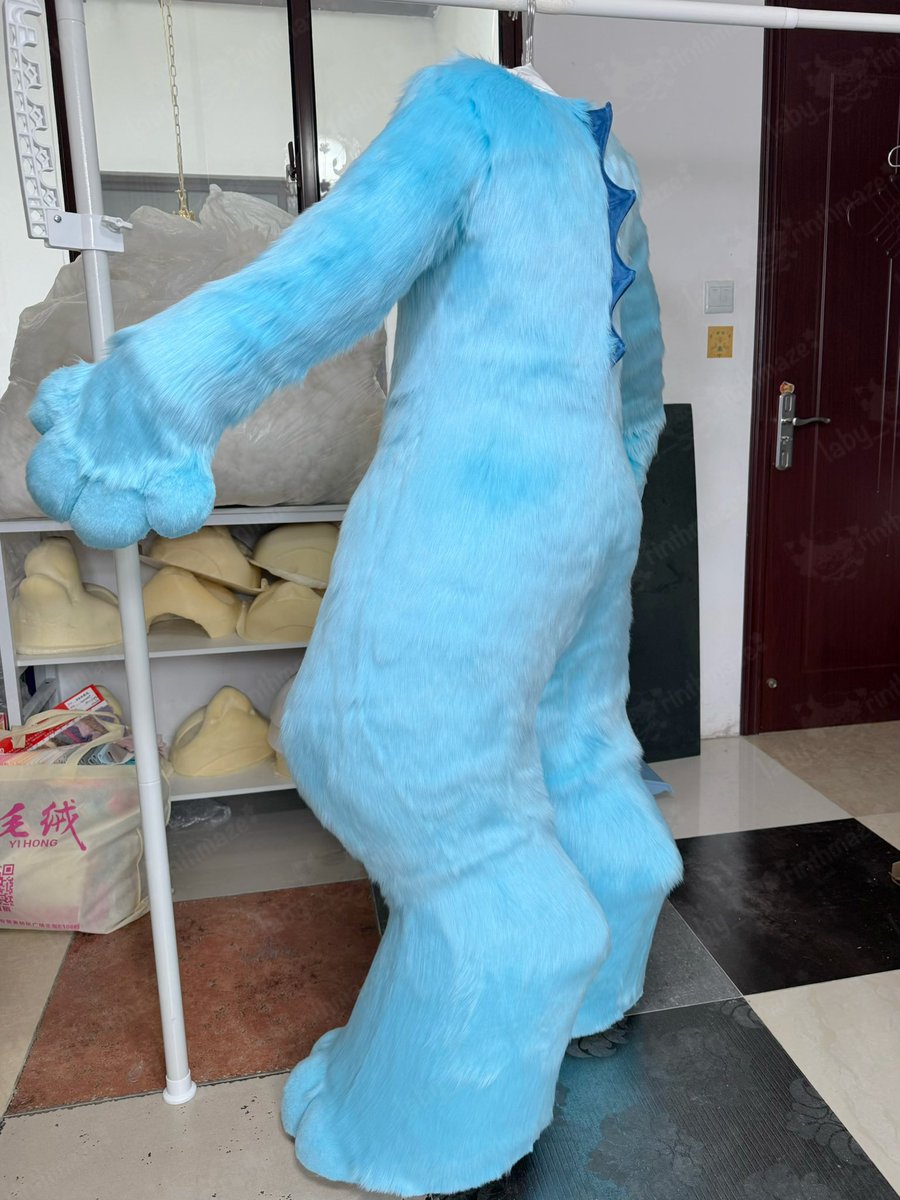 The commission is complete!

Owner: <a href="/VaporeonFursuit/">River the Vaporeon</a> 

This suit has been completed for a long time, but I have just released it now, I‘m very happy to make this fullsuit!🥰🥰🥰

#furry #fursuit