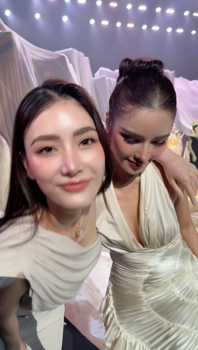 เหมือนน้องอุ้มหิ้วปีกผัวที่เมาแอ๋หลังกลับจากปาตี้สละโสดสุดเหวี่ยงกับเพิ่นๆ😌