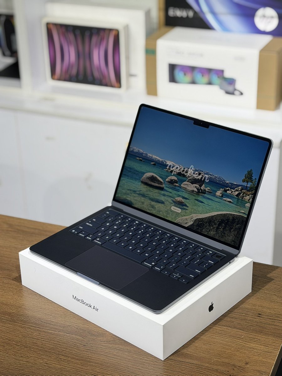 Ricky Customs tweet media