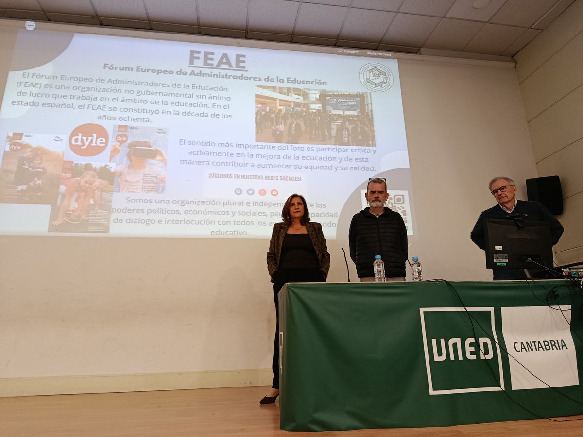Azucena Gozalo, presidenta de Feae Estatal presenta en el Seminario de Equipos Directivos, la asociación FEAE y José A. Ortiz López, presidente de Feae Cantabria, presenta a Alfonso Fernández, quien comparte con los asistentes reflexiones sobre  LP recogidas en la revista DyLE.