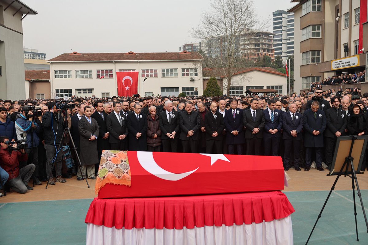 Nazif Yılmaz tweet media