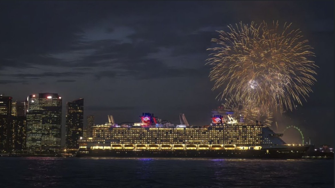 ‘ADVENTURE’ ARRIVES

LOOK: The Disney Adventure made a grand arrival at its homeport in Singapore, greeted by a spectacular water salute and a dazzling fireworks display. | Photograph courtesy of Disney Cruise Line Singapore/Instagram

#disney #singapore #disneycruiseline