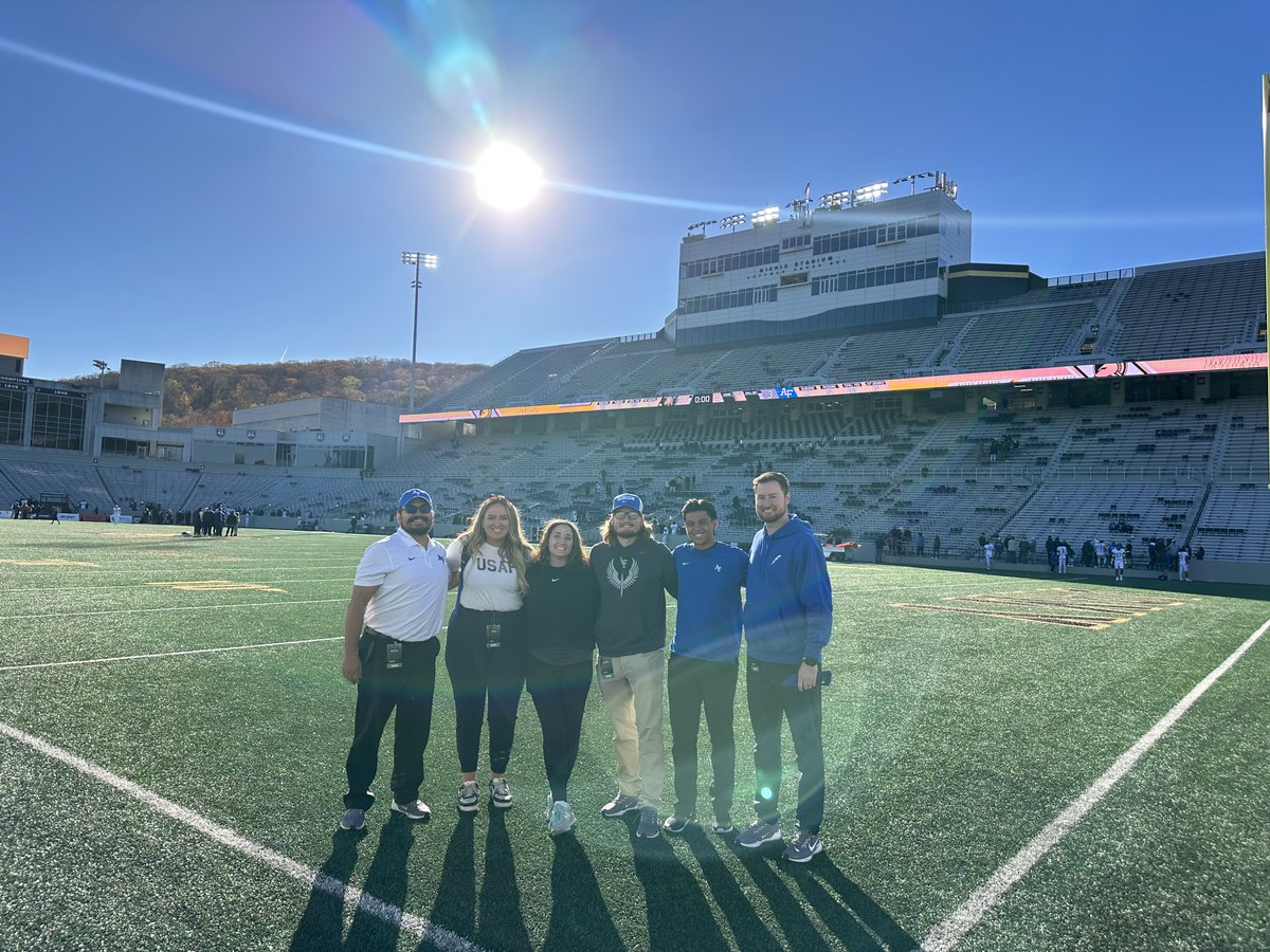 Sam Ross tweet media