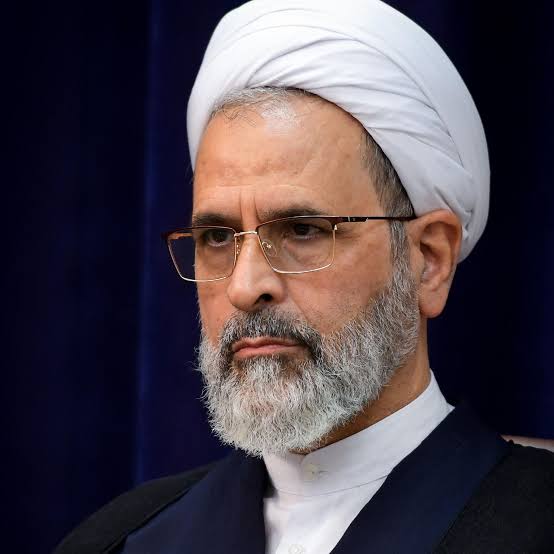 Ayetullah Arefi Kral
#Iran