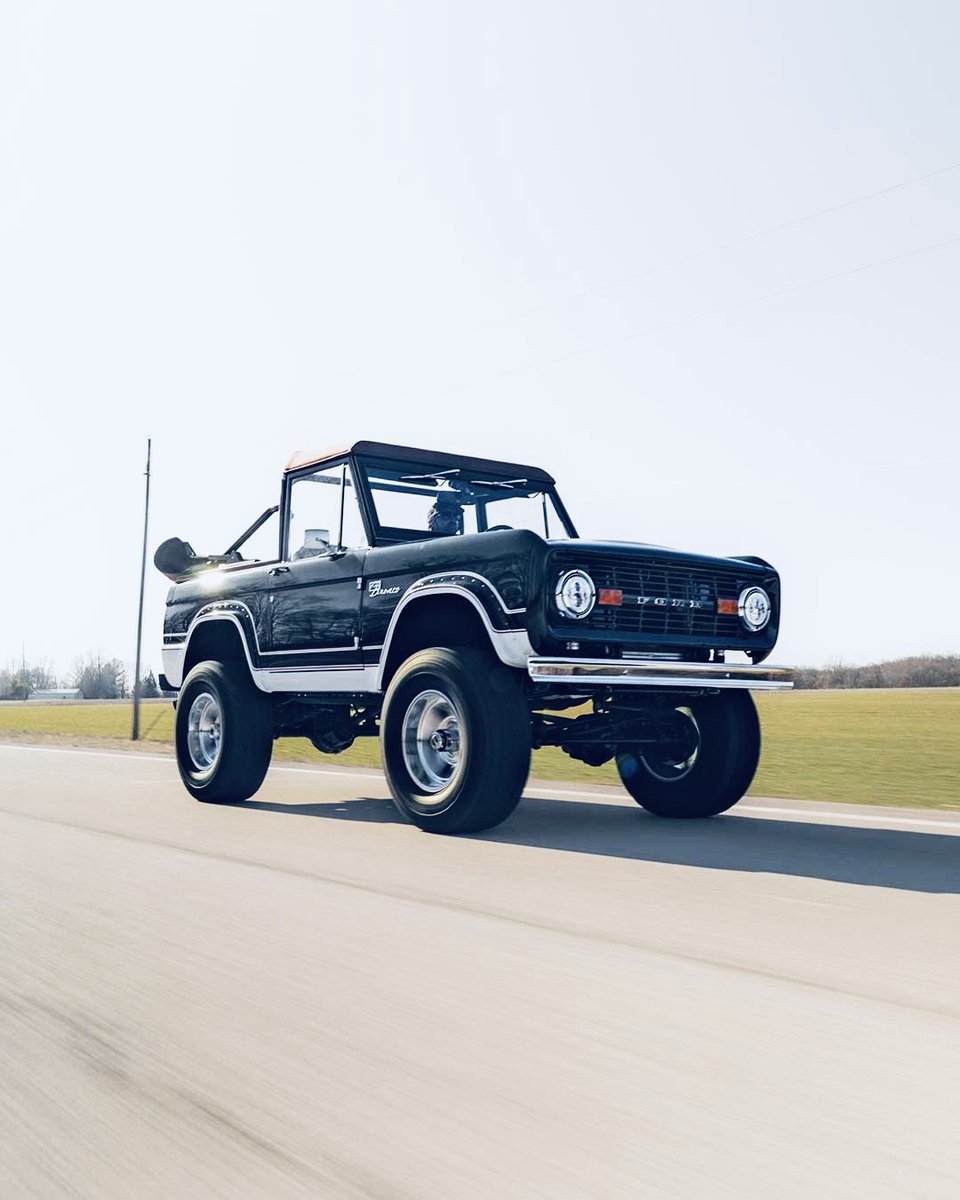 Gateway Bronco tweet media