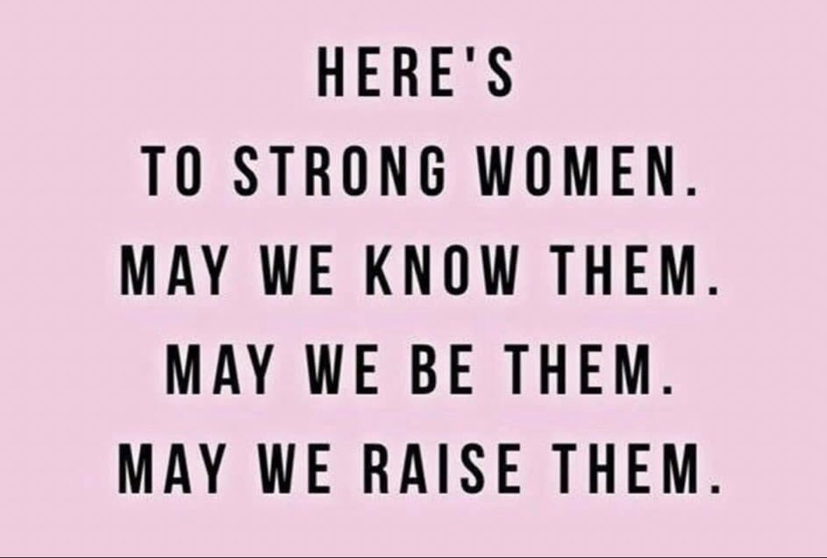 Tish573's tweet photo. @svershbow 👠 ✊ https://t.co/hfAUuFgr1y
