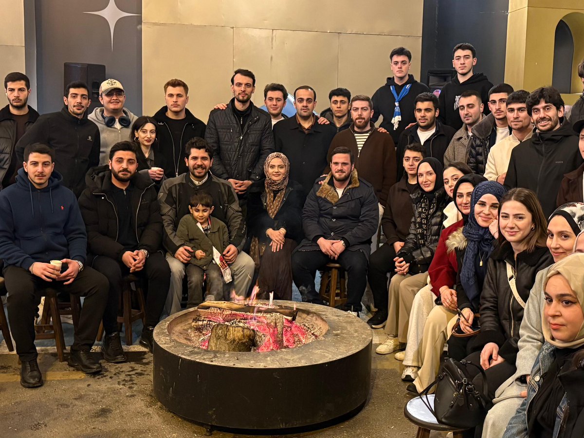 AK Gençlik Ümraniye tweet media