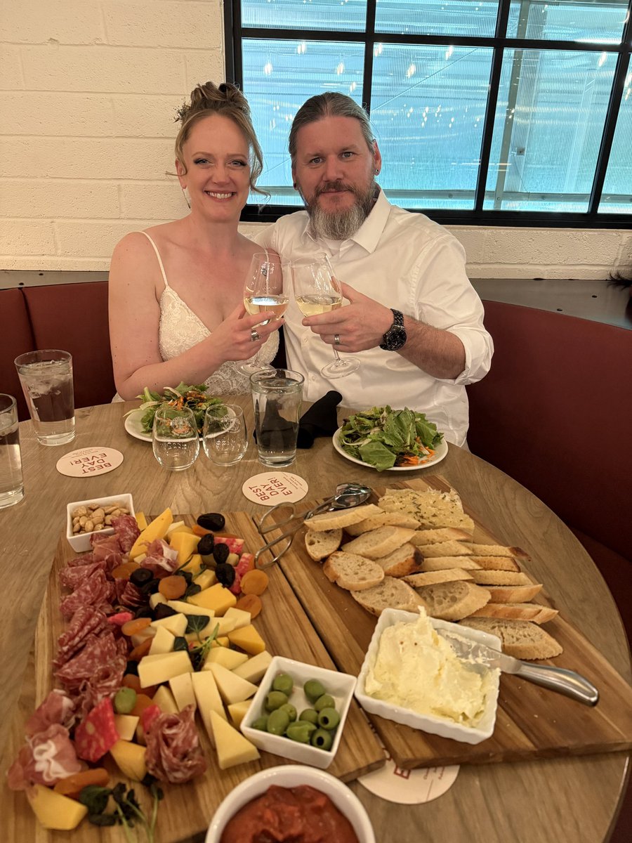 merkinvineyards's tweet photo. Did you know that Merkin Trattoria offers catering services? We handle a variety of on-site and off-site event catering options. Our event coordinator will work with you to create a custom menu for virtually any occasion. Get more info at https://t.co/FS9ToCvllE. https://t.co/7r4S4RZ87Z