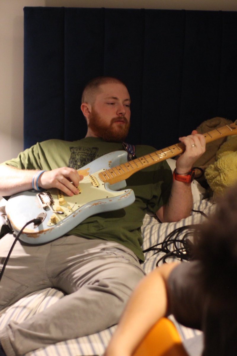 Divided Compass tweet media