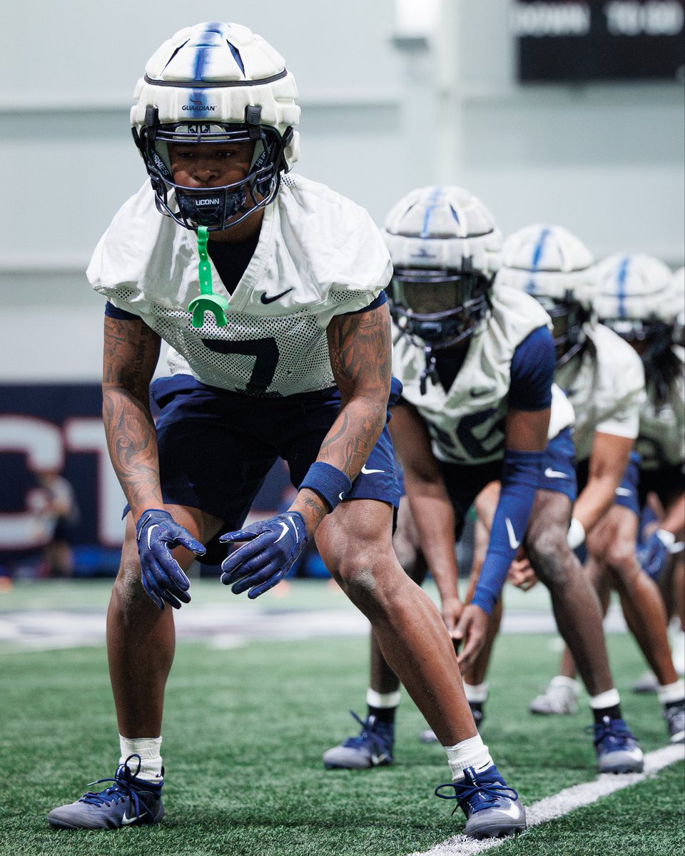 UConn Football tweet media