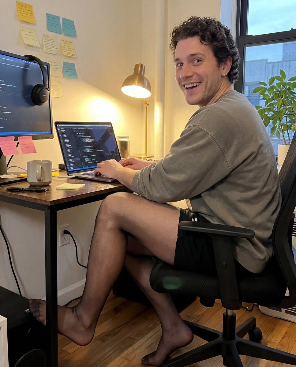 Eli Rowe tweet media