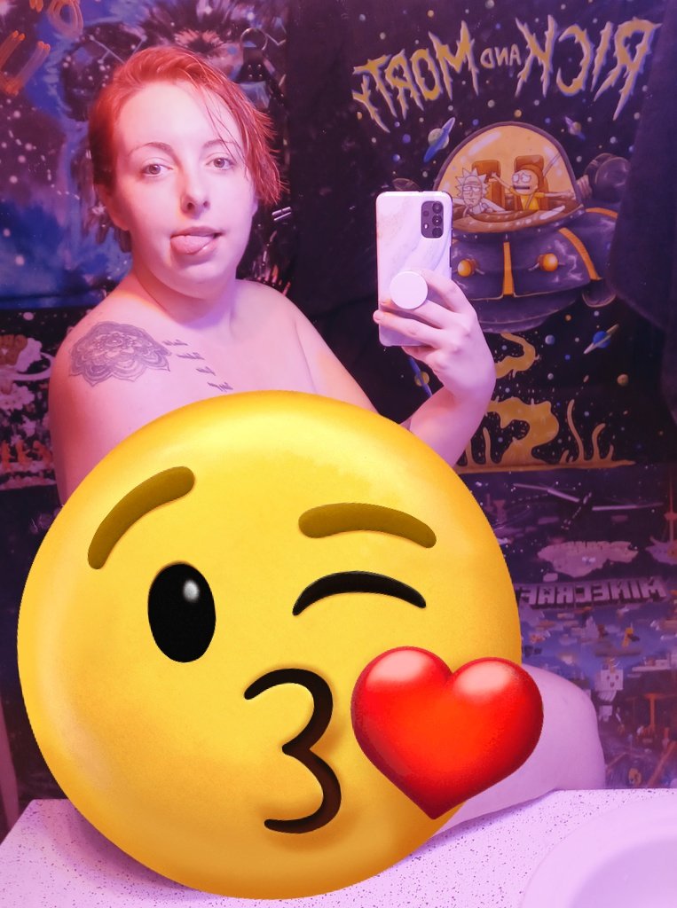 SexisunniOF's tweet photo. So fresh and so clean clean ๐ถ๐ต #Of #whitegirl #mybuttsbigger #bbw #showerwithme #sexy #sexysunni #sunni #SugarBabies #cumforme https://t.co/kj2OFgsnRn