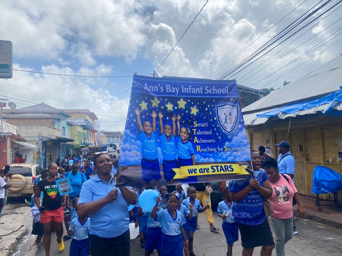 IRIEFM_NEWS's tweet photo. ST Ann's Bay Infant school in St Ann observes Peace Day with a  march through the town. https://t.co/iQGAqhiCls