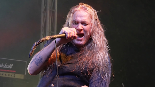 SEBASTIAN BACH To Front TWISTED SISTER For 'A Handful Of Select Dates This Fall'; 'He Has My Blessing', Says DEE SNIDER blabbermouth.net/news/sebastian…