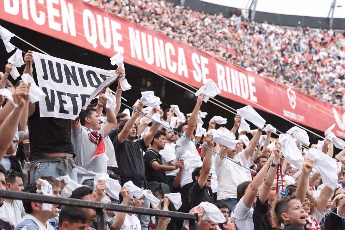 DEMENTE'S TORREBLANCA tweet media