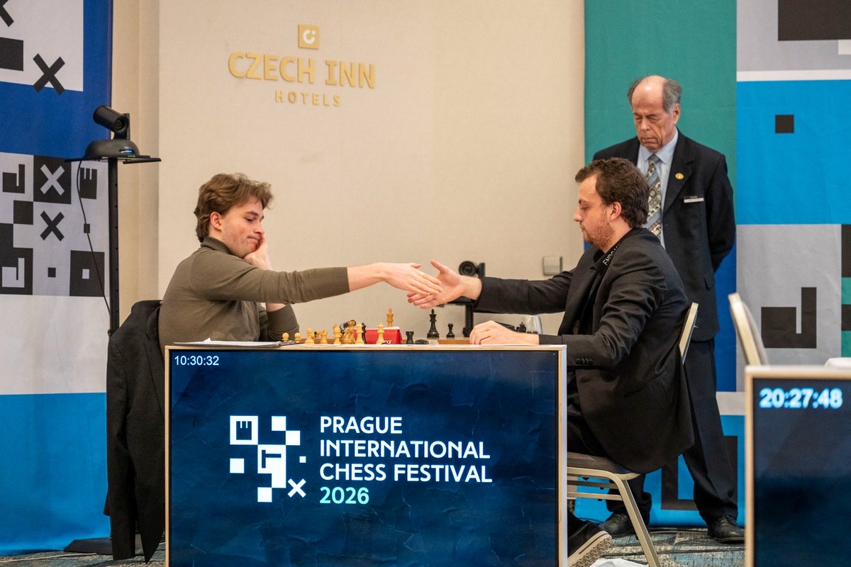 ChessBase tweet media