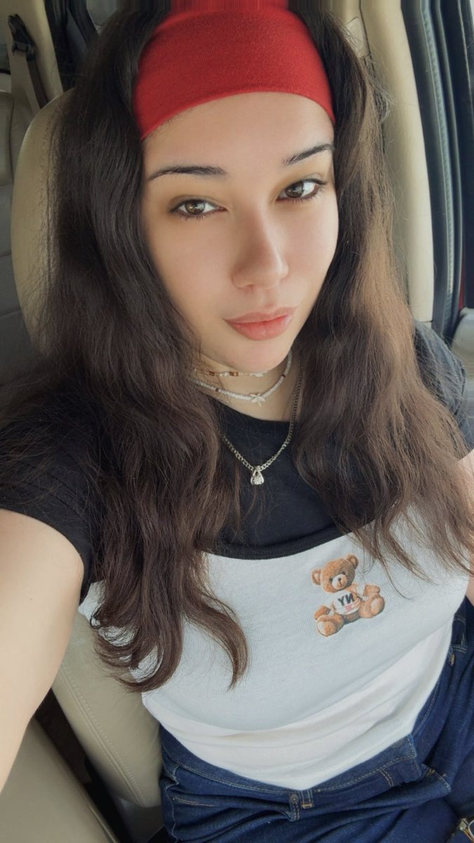 𝓁𝓊𝓁𝓊 🧡💥 tweet media