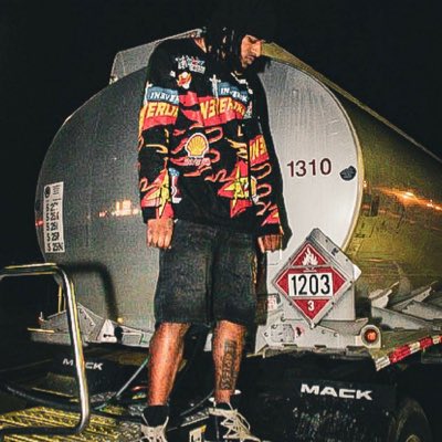 INEVERLIKEDYOU . (JOJO ✞”) tweet media