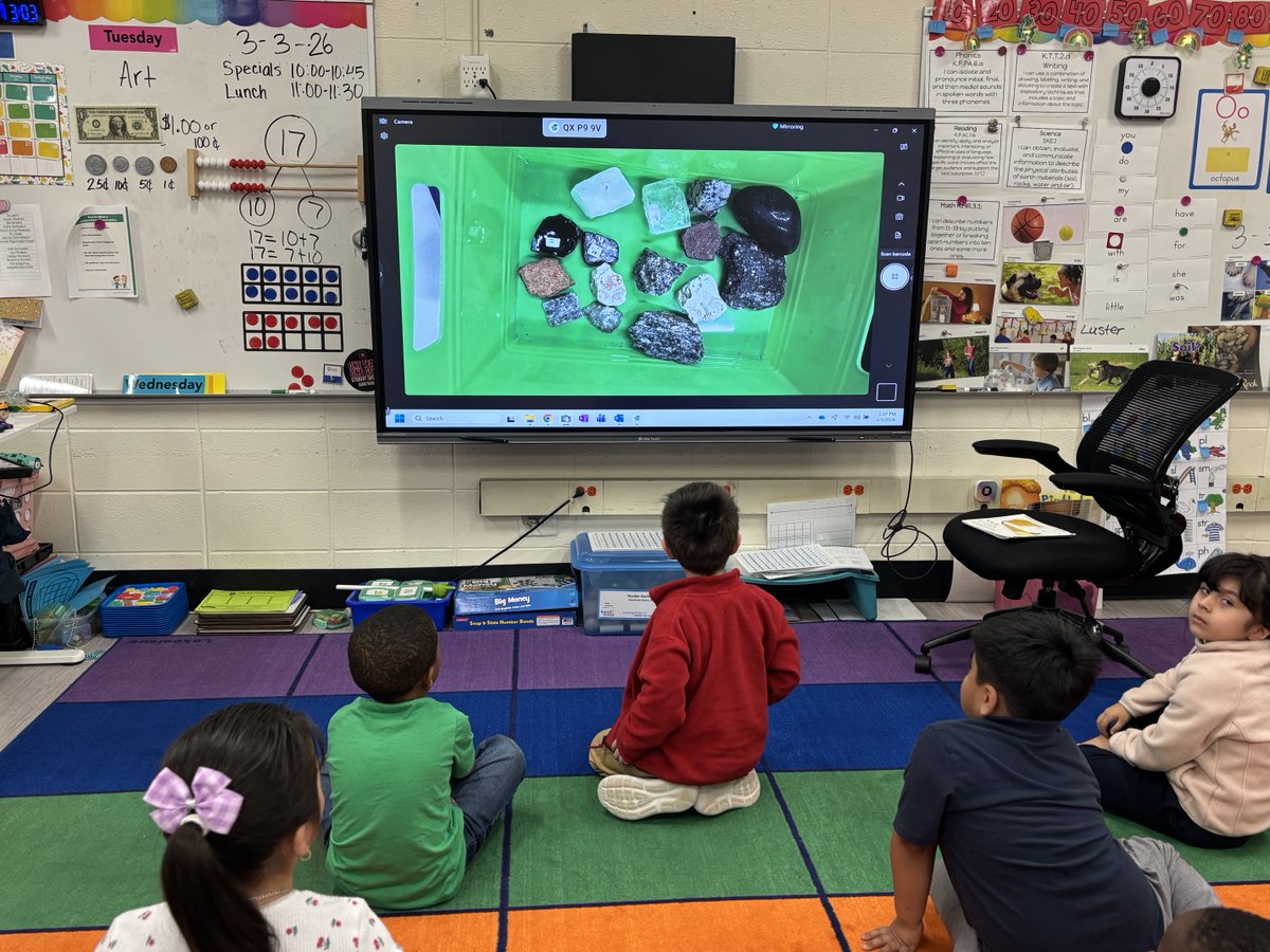 bodnerK2's tweet photo. Argyle Elementary kindergartners kicked off their rock unit by exploring rocks and engaging in a read a loud. Loved the student conversations! 🪨 ⁦@ArgyleElem⁩ ⁦@CCSDTitleONE⁩ https://t.co/T2IqKHvq5F