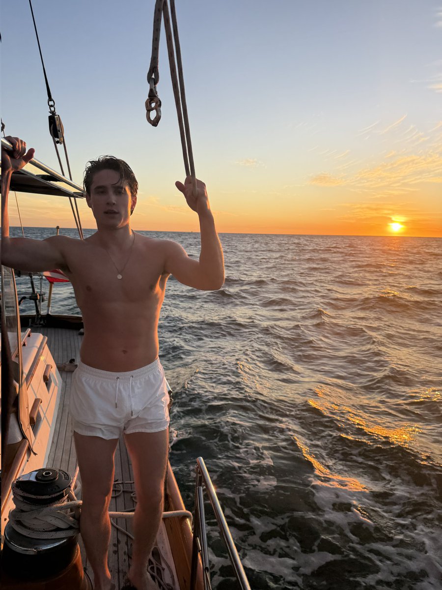 Oliver Muhl tweet media