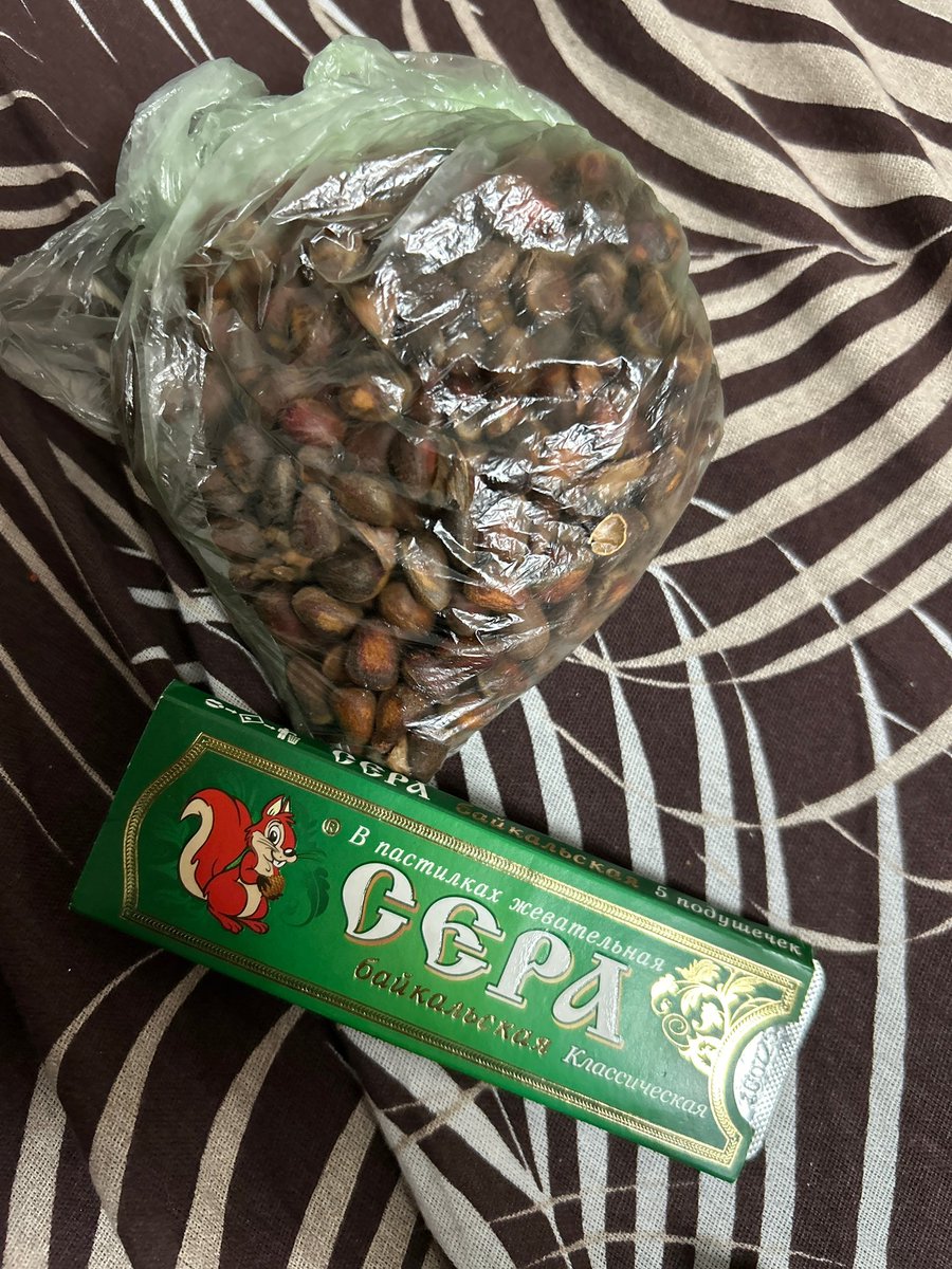 ред булл с айраном. tweet media