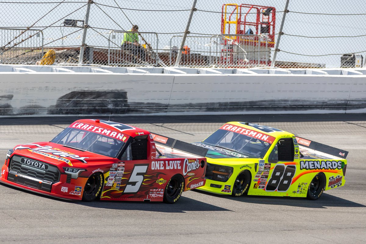 Rockingham Speedway tweet media