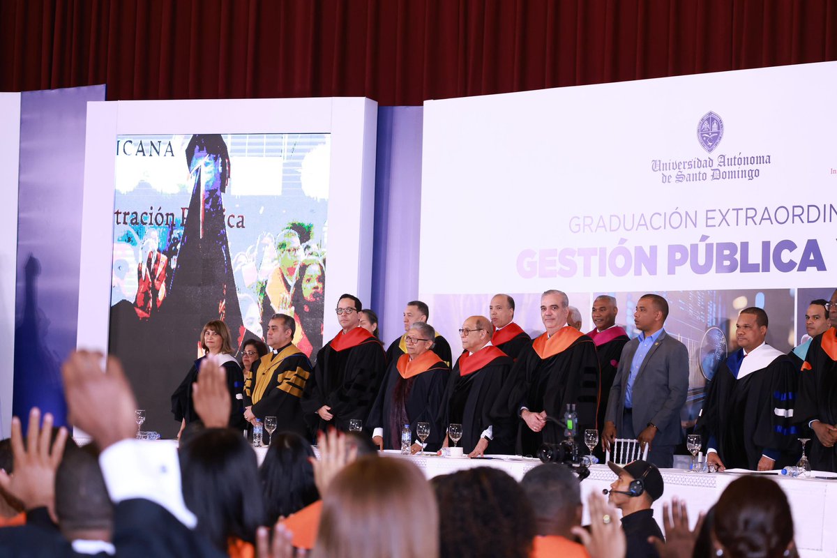 Sigmund Freund tweet media