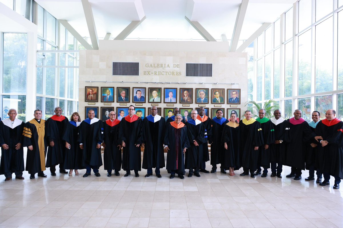 Sigmund Freund tweet media