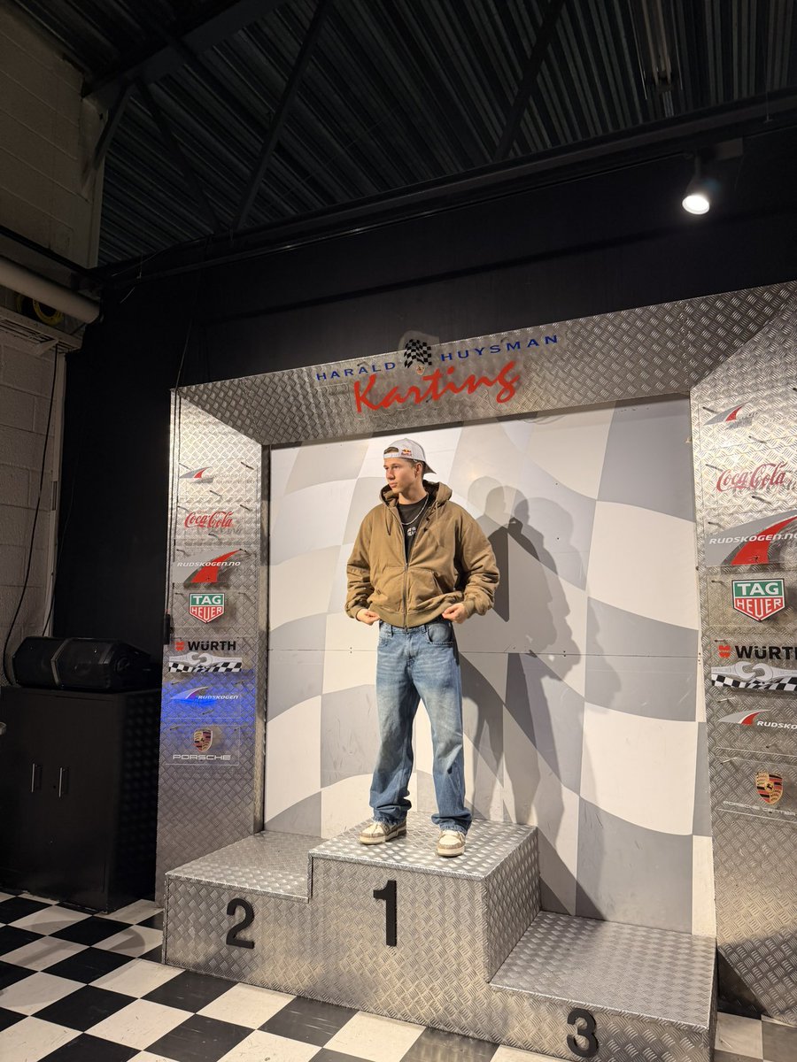 MrSavage tweet media