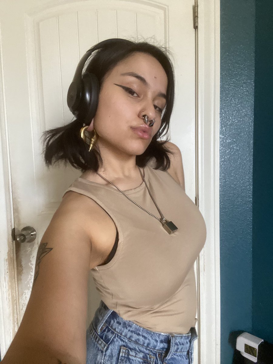 star ♡ ૮ ◞ ﻌ ◟ ა tweet media