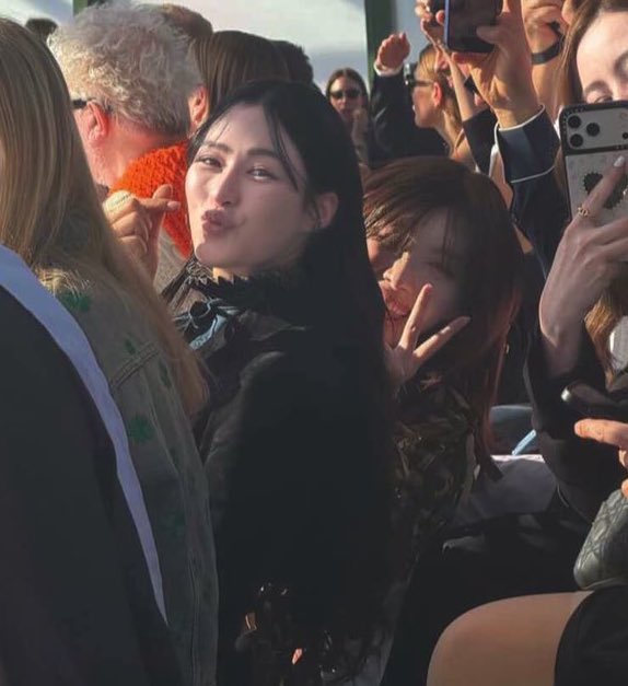 lingorm by jisoo 📸