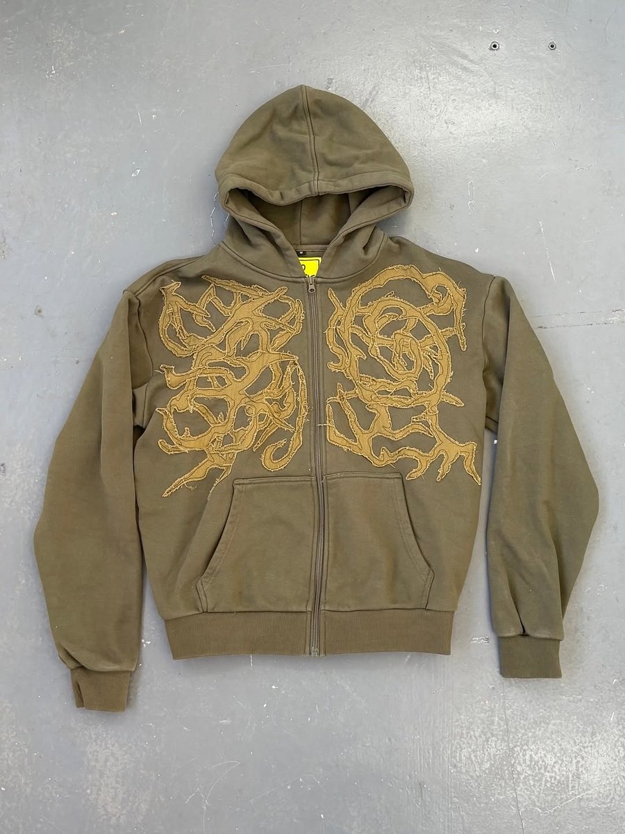 APOC STORE tweet media