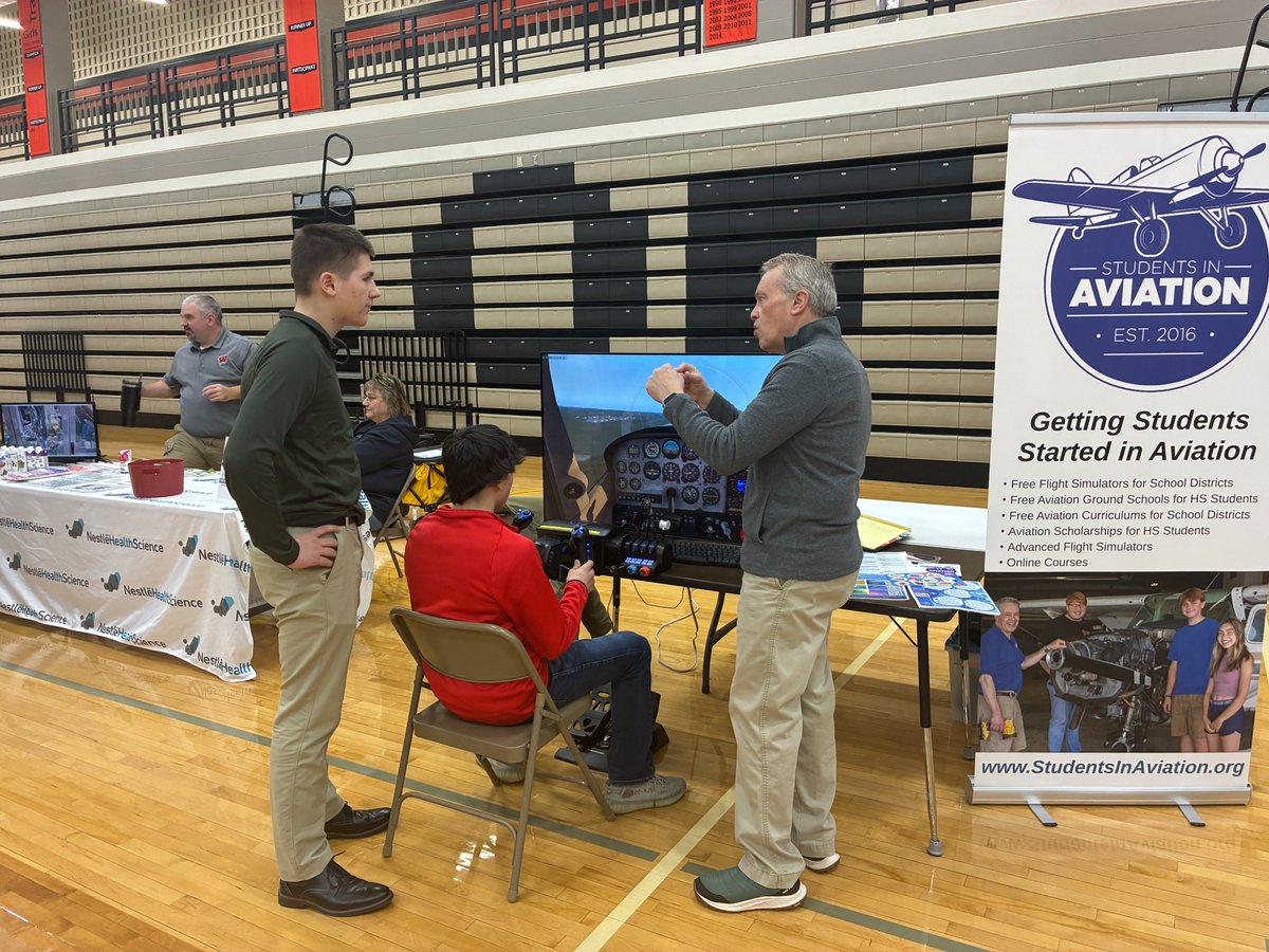 Students In Aviation tweet media