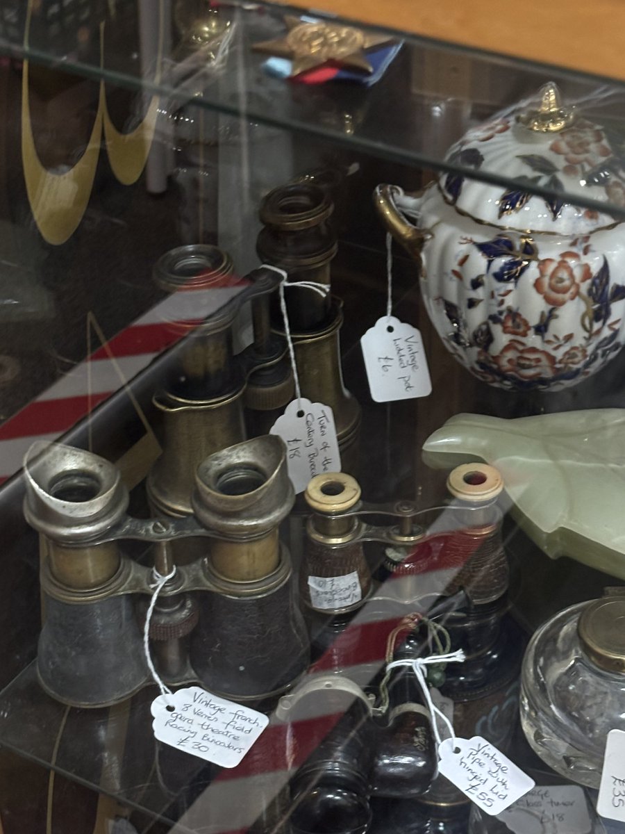 kitty cat tweet media