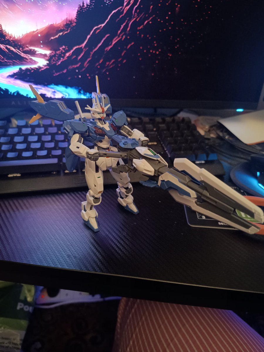 StarlightSophi3's tweet image. I'm on a roll with building #Gunpla kits 😛 I finished the HG XVX-016RN Gundam Aerial Rebuild the other day! The big gun mode looks especially good 😛