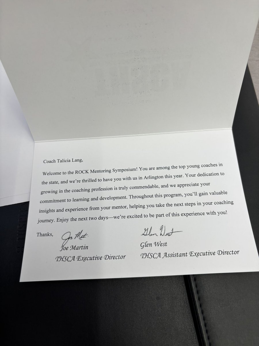 Talicia Lang tweet media