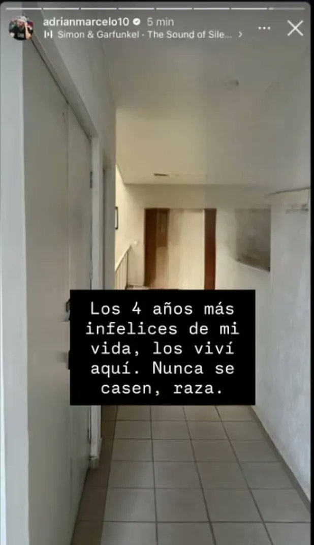Cuanto cuesta una boda con una vieja que conociste en un reality? Es que ni aunque te la pague multimedios. Debe ser el peor costo beneficio de la vida. Es vivir en la mierda ese pedo. Tristisisisimo...