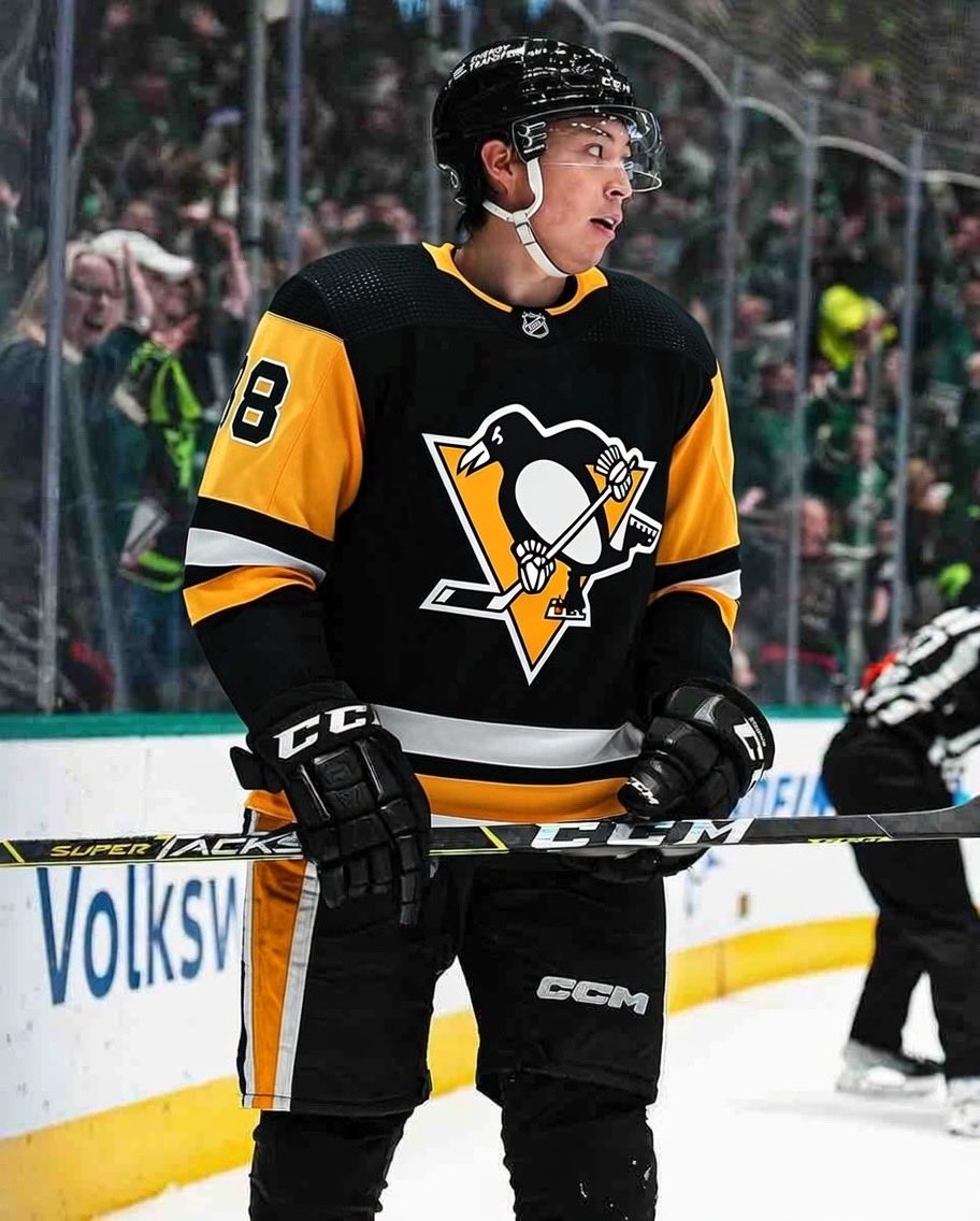 Mario LeCrosGoat tweet media