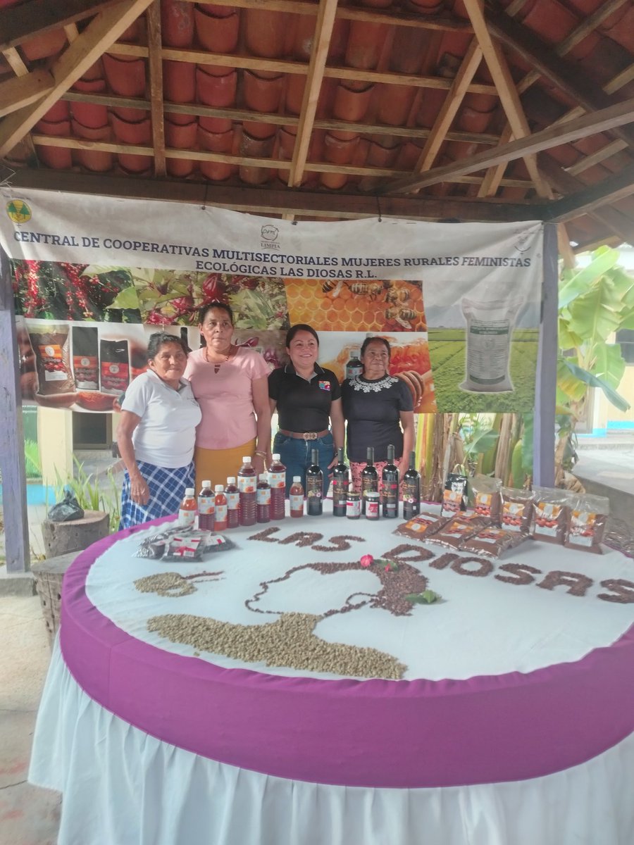InturEsteli's tweet photo. Tomas postuor al Festival Internacional del Tabaco en fábricas y negocios vinculados al turismo y tabaco en Estelí https://t.co/w6kgwtW9qS
