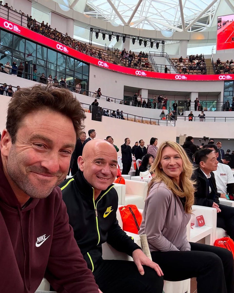 steffi_graf_'s tweet photo. What an incredible experience on the joolapickleball Legends Tour last week! So inspiring to see the love of Pickle in Vietnam and China. Thank you to all the fans and to JOOLA for making this tour happen. https://t.co/NP4JCpjyZL