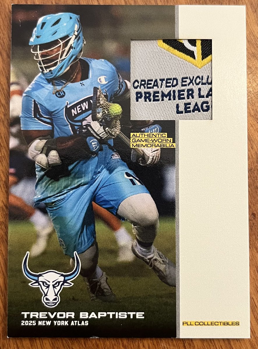 plaxmemorabilia's tweet photo. Welcome to my latest episode of “How the Hell Did This Make it on a Base Relic” https://t.co/dbslGpmhIh