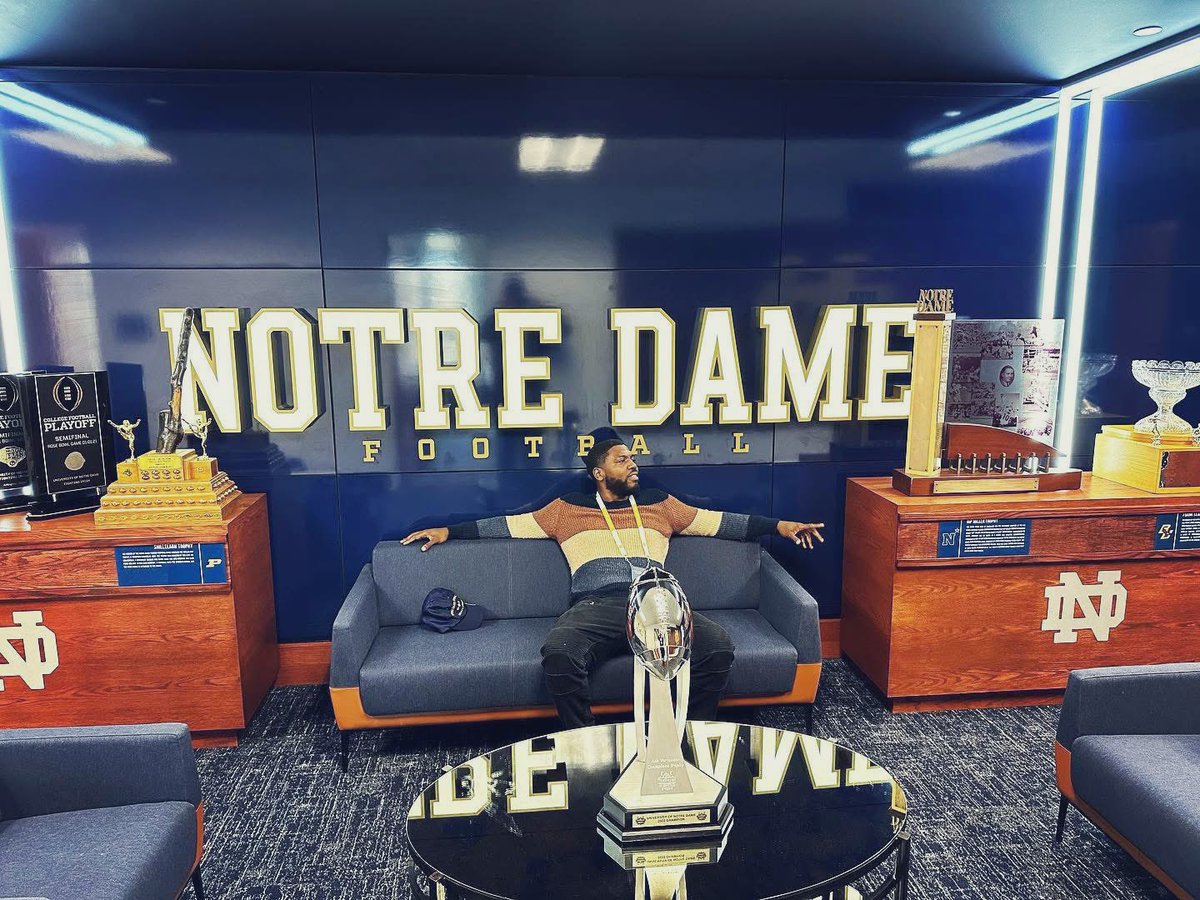 Malik Zaire tweet media