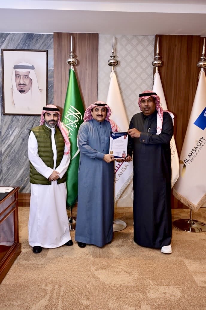 بدر  الشهاب tweet media