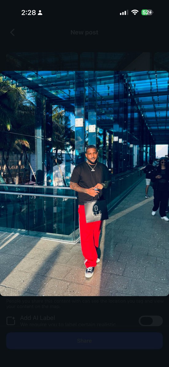 💸 tweet media