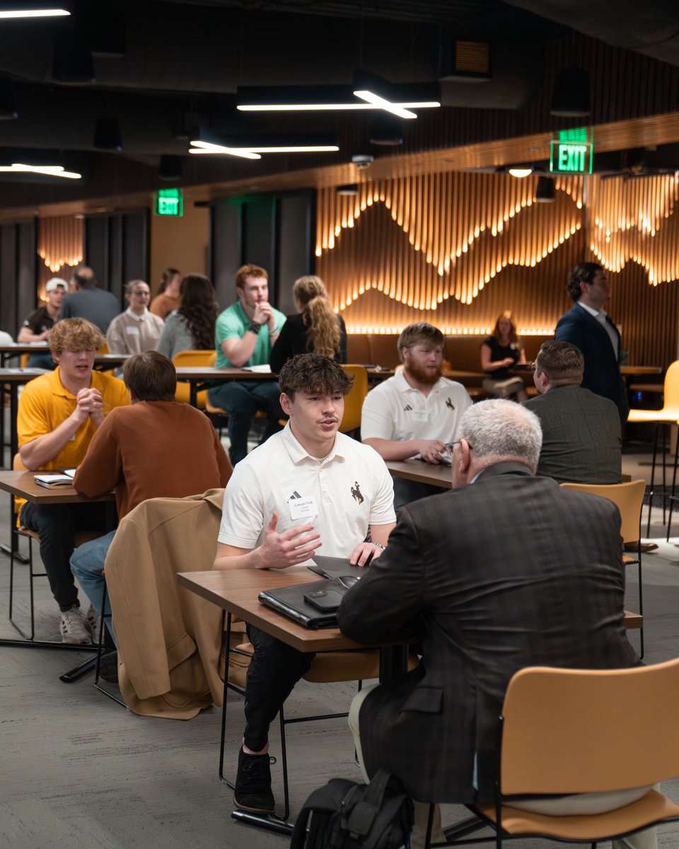 Wyoming Athletics tweet media