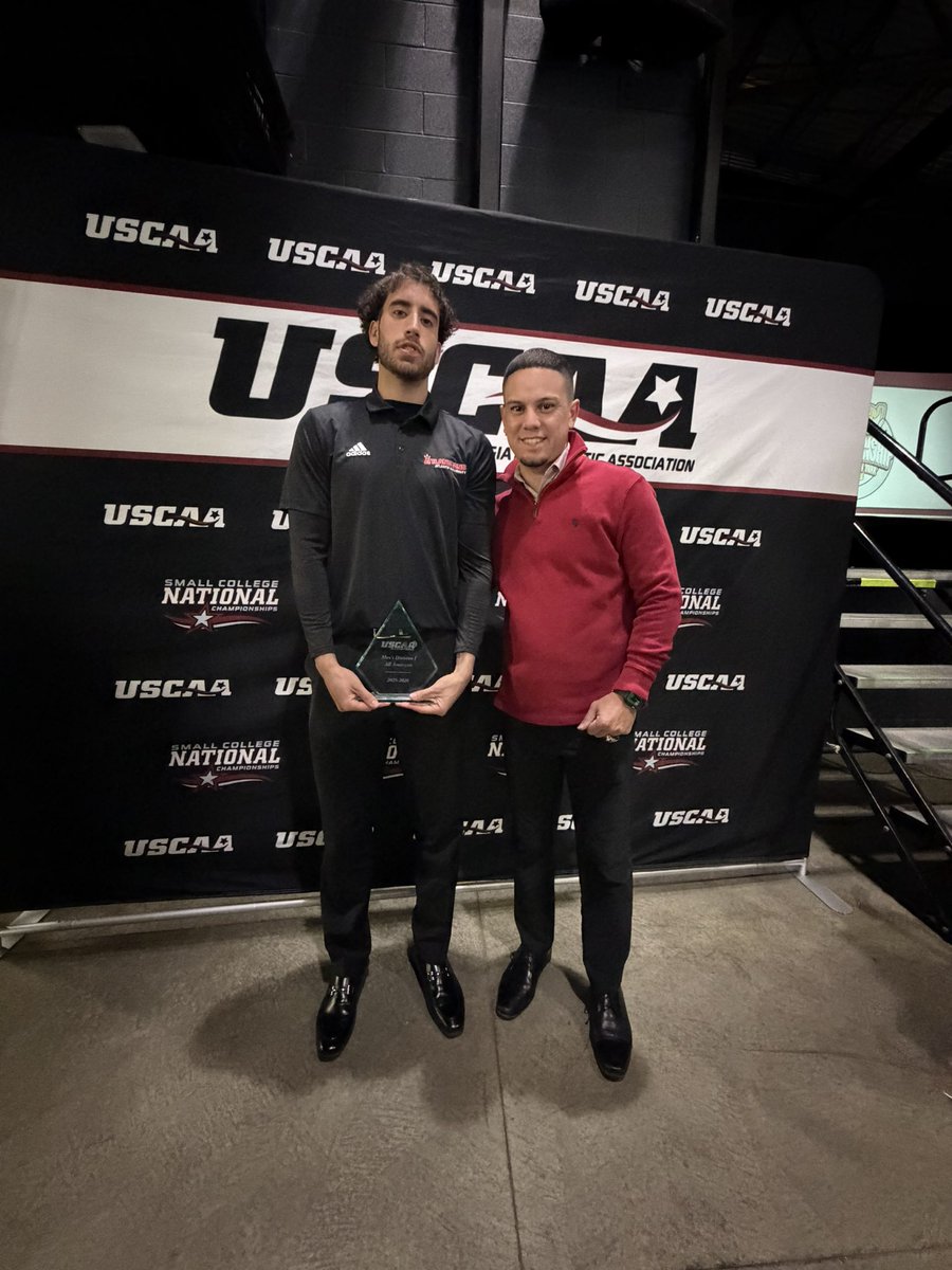 coachhdez3's tweet photo. 1x First Team All-American.
2x Honorable Mention All-American.

Proud of my guys. They believed in the process. They believed in our culture. Now we’re dancing for a National Championship.

IKUNBUTAI. 🔐🏆
Job’s not finished. ✍🏽 https://t.co/jwTGCkshuC